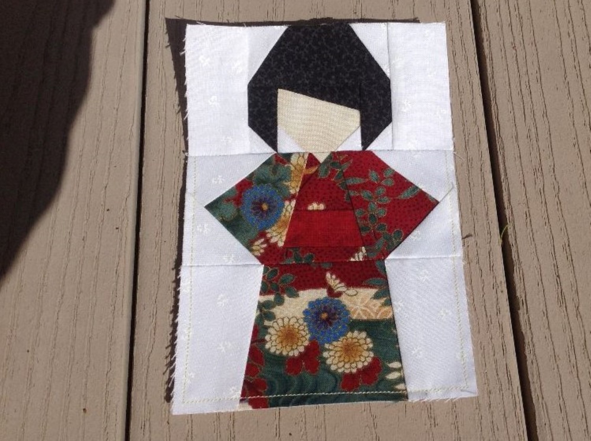 kokeshi-doll-quilt-block-pattern-blossom-heart-quilts-paper-pieced-quilt-patterns-japanese