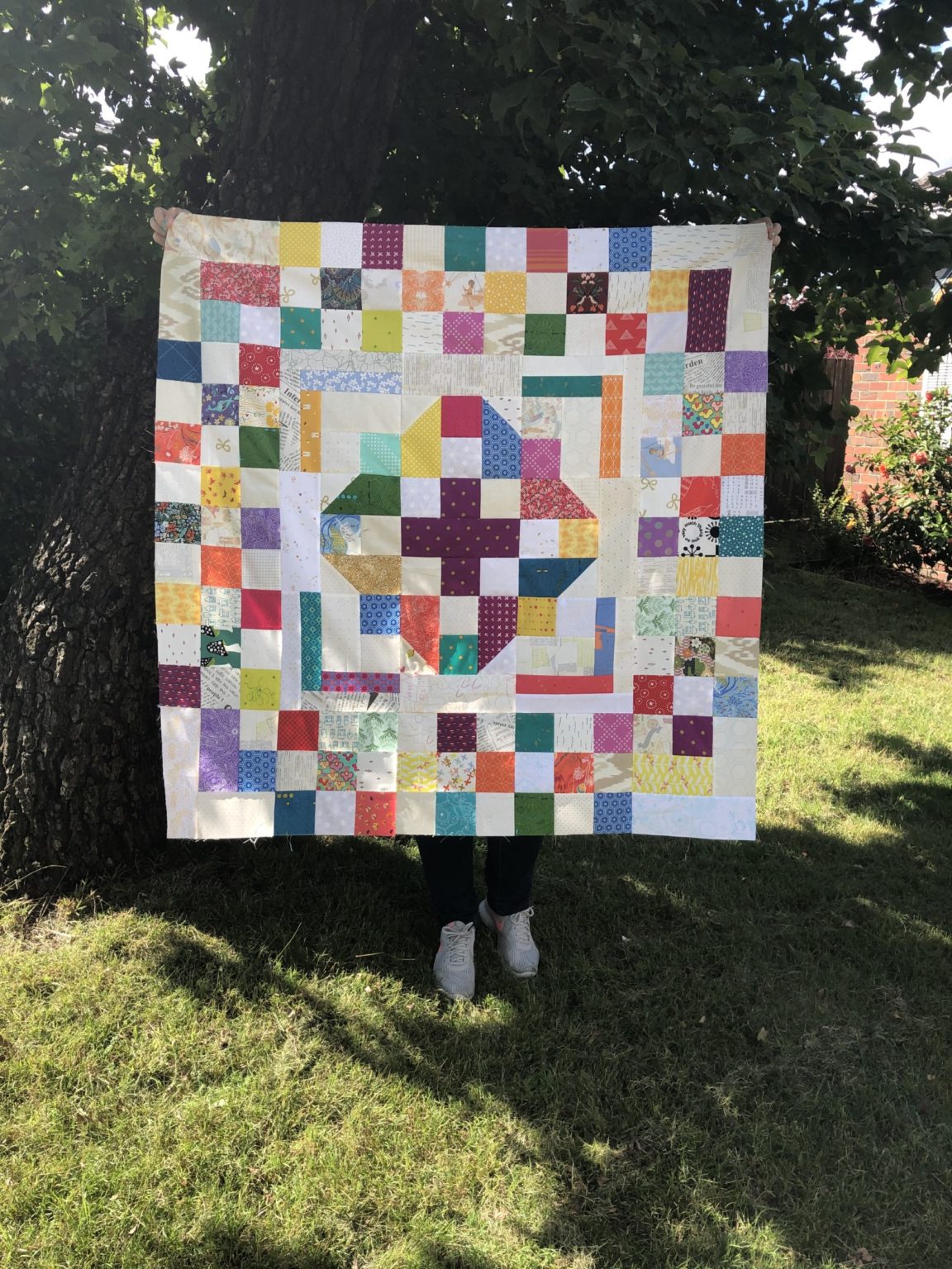 happy-scrappy-qal-checkerboard-borders-blossom-heart-quilts