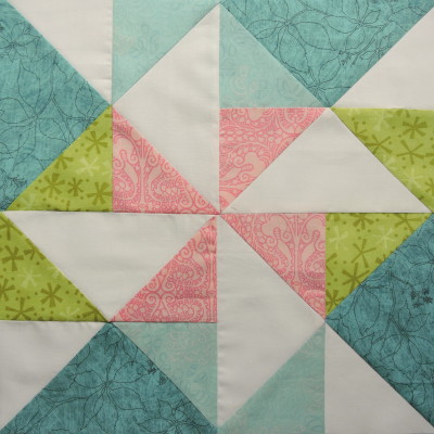 The Bee Hive: Spinwheel - Blossom Heart Quilts